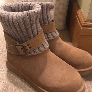 Ugg sweater boots